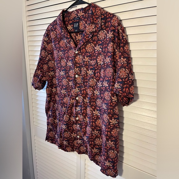 Gap Men’s Short Sleeve Button Down Burgundy/Navy Abstract Linen Shirt Size Large - Picture 2 of 10